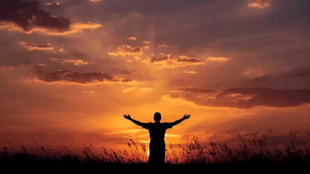 Amanhecer simbolizando esperança e vitória no tempo certo de Deus.