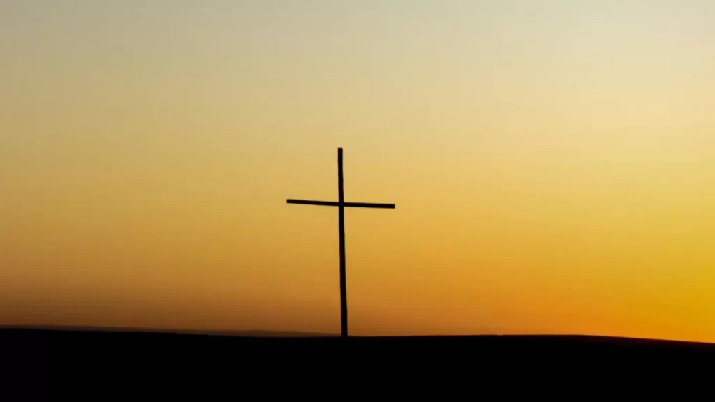 Amanhecer com luz radiante, simbolizando esperança, proteção e renovação.